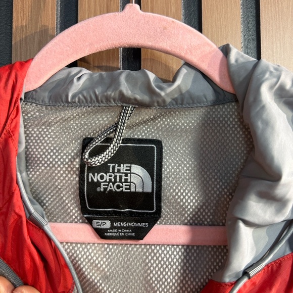 The North Face Red Jacket Sz S - Picture 3 of 5